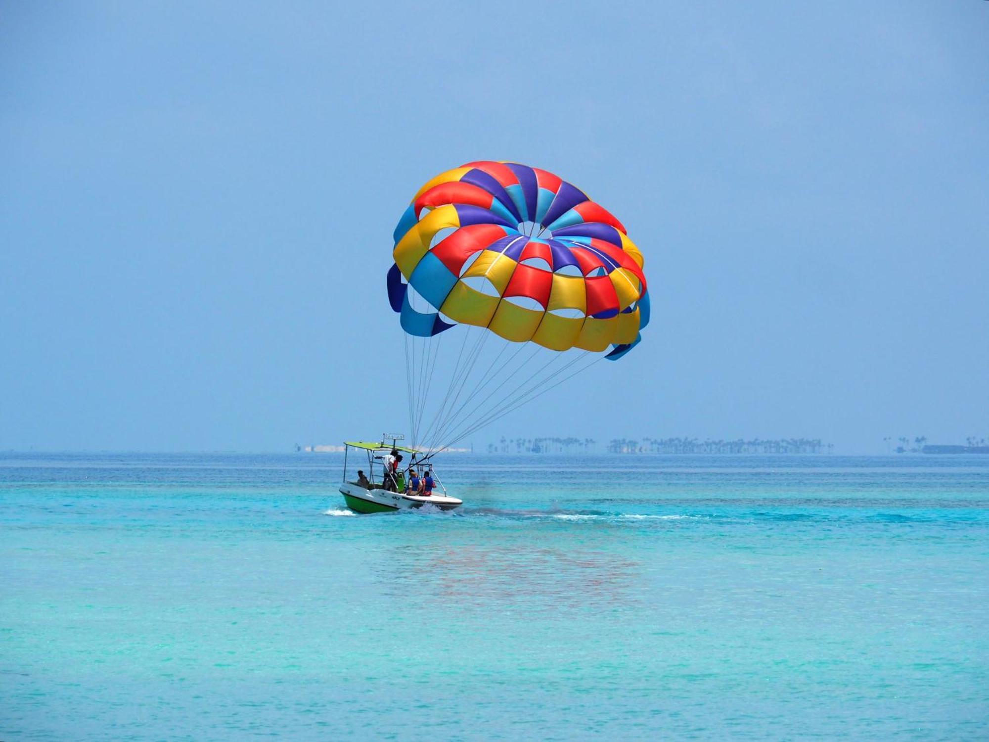 Club Kaafu Maldives Hotell Dhiffushi Eksteriør bilde